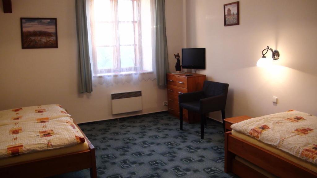 Penzion Taferna Žďár nad Sázavou Habitación foto